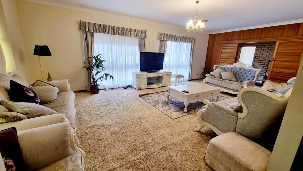 Spacious Holiday Home - Waikerie