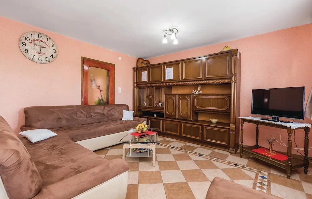 Pet Friendly Home In Ozalj