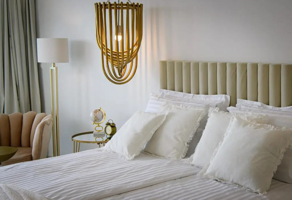 Gallery Luxury Suites & Rooms-Only Adults