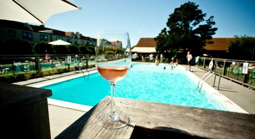 Sole East Resort
