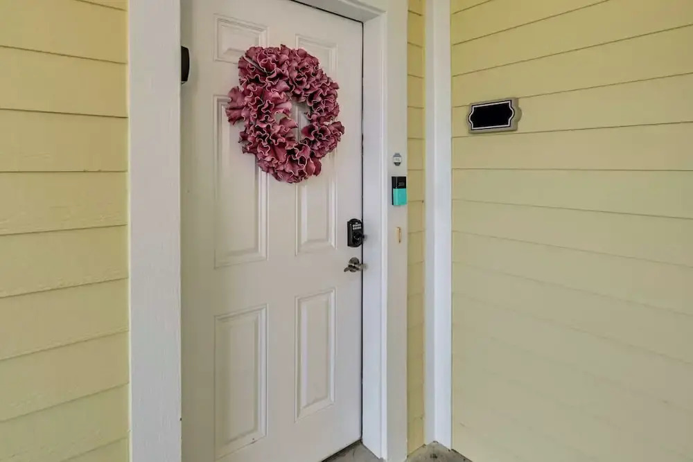 Pool Access & Balcony: Modern Myrtle Beach Condo