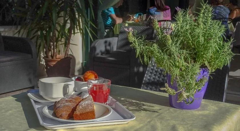 Hotel Boccaccio-free parking