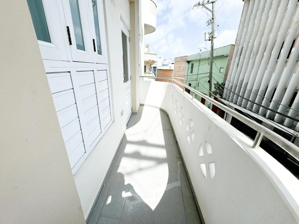 Arecibo Hotel 2103