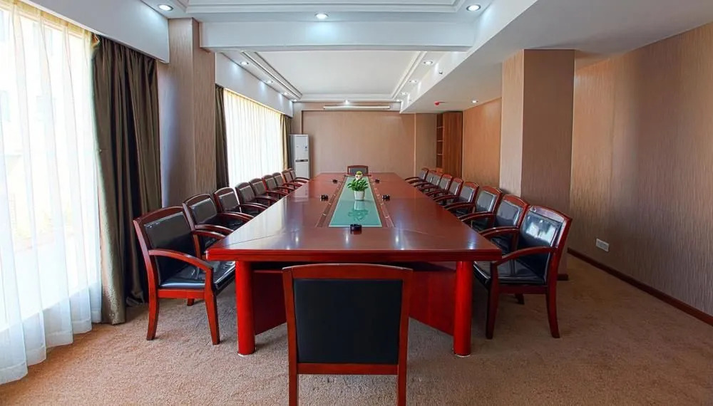 Yijia Garden Hotel