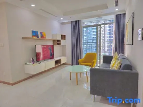 Mondrian SG Suites - Landmark 81 Area, Ice Rink & COD