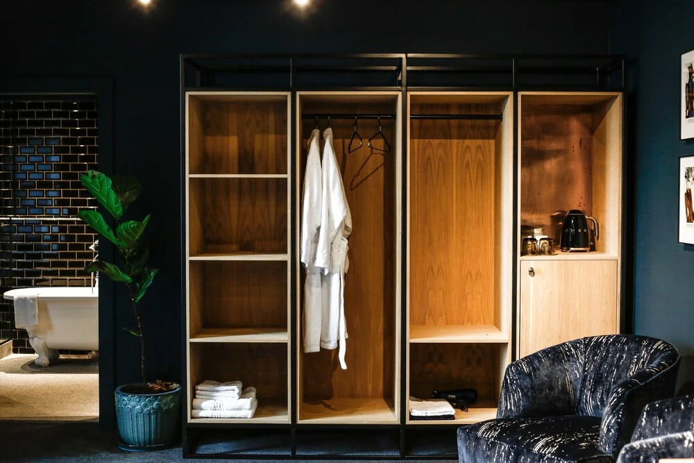 Cartel House Hotel