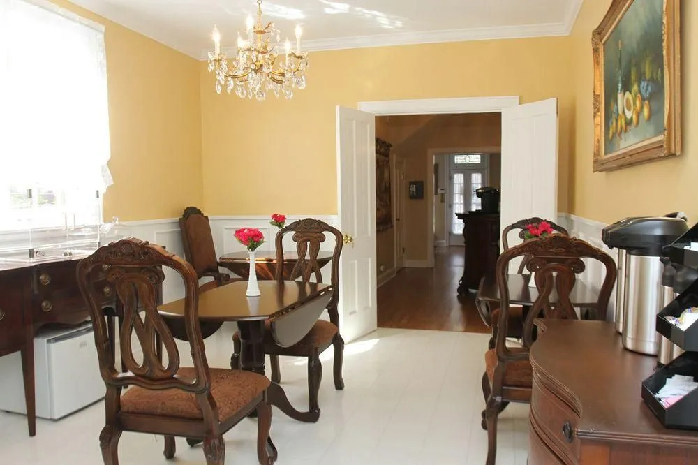 Governor's Inn Bed and Breakfast