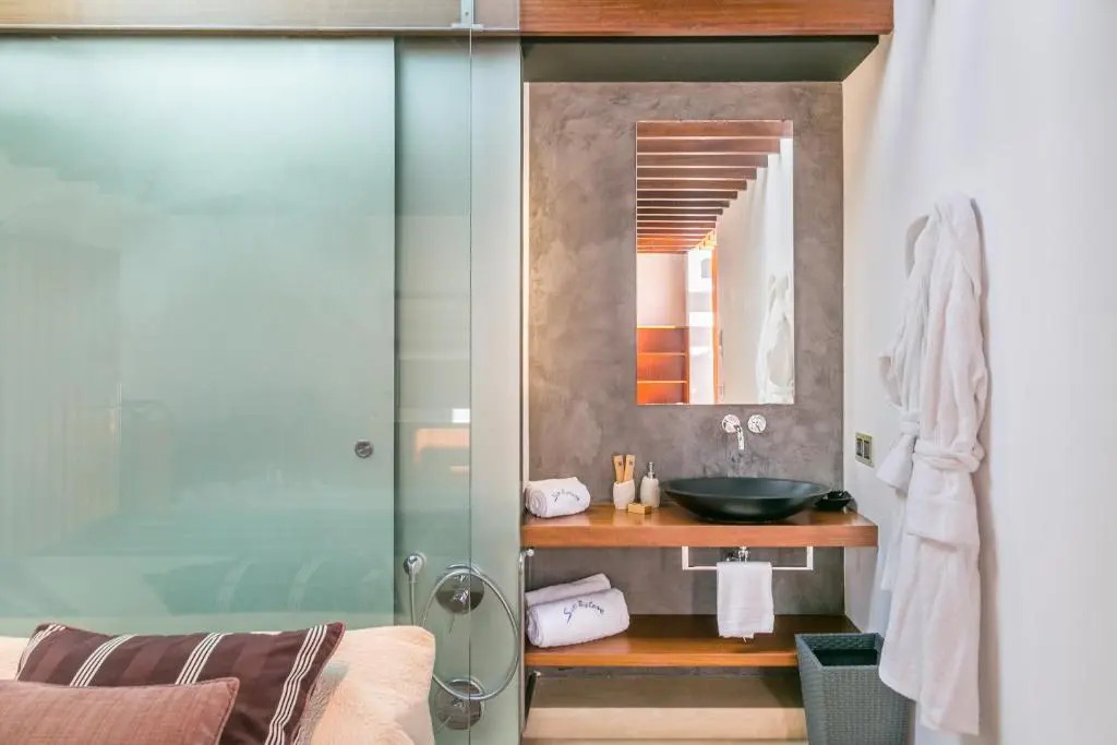Historic House in Mallorca Up To 12 Guests