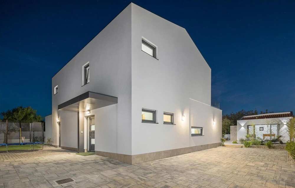 Awesome Home in Banjole With Outdoor Swimming Pool, Wifi and 4 Bedrooms