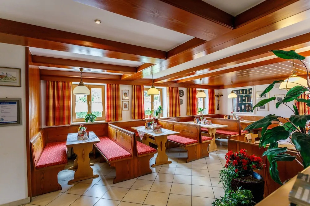 Gasthaus und Landhotel Wiedmann