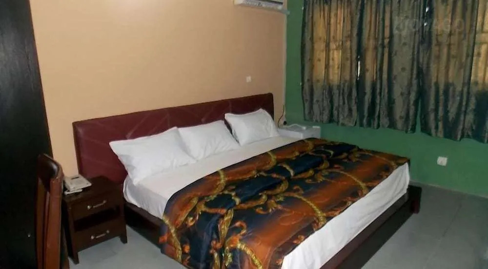 SureRest Hotel & Suites