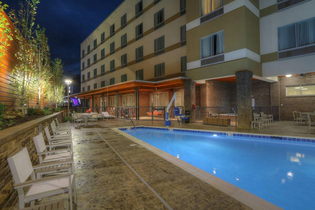 Fairfield Inn & Suites by Marriott Gatlinburg Downtown