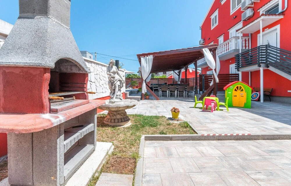 Luxury villa with a swimming pool Turanj, Biograd - 18274