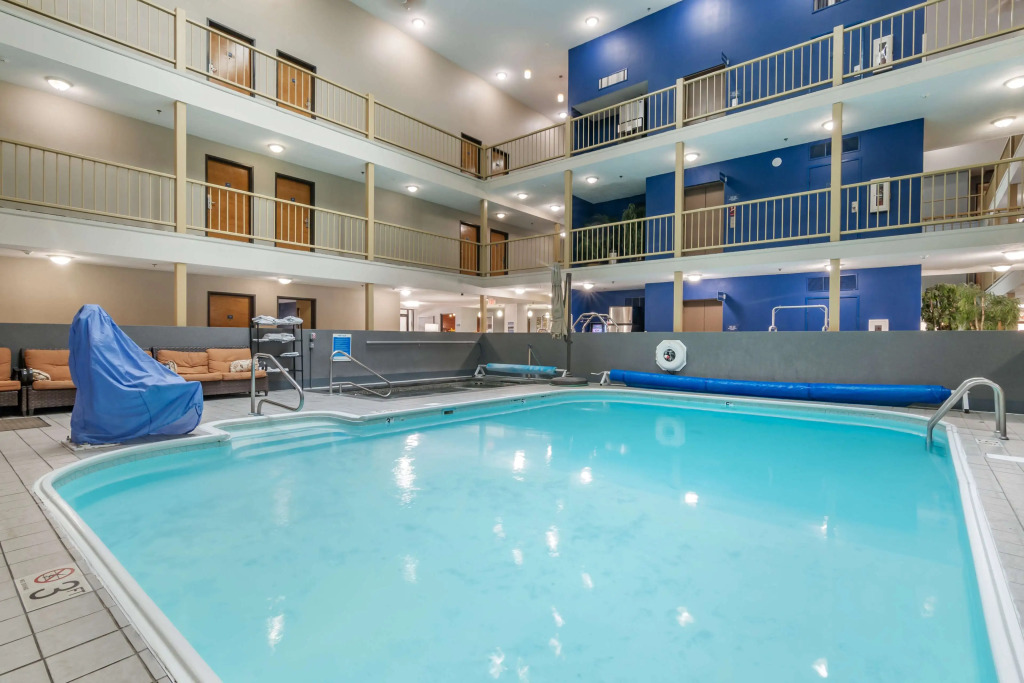 Best Western On the River