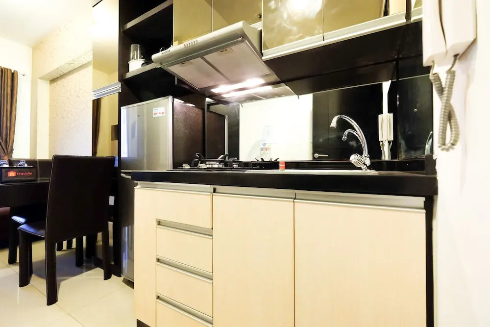 Homey Westmark Tanjung Duren Apartment near Taman Anggrek