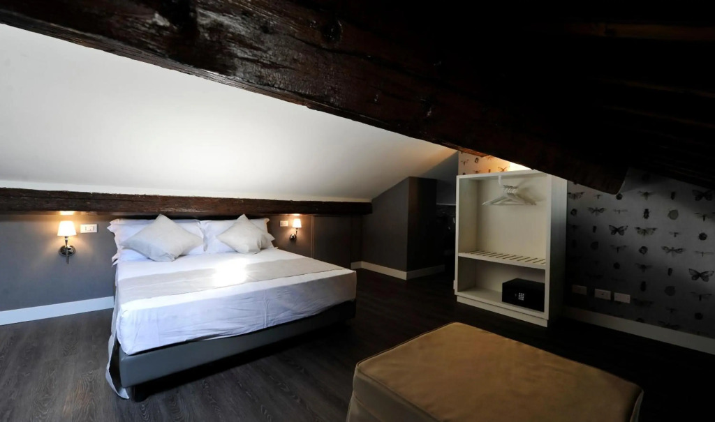Maxxim Hotel & Loft