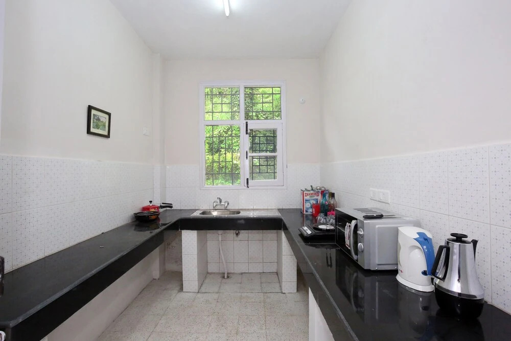 OYO 9201 Home Gorgeous Hill View 3BHK Kasaumpti Shimla