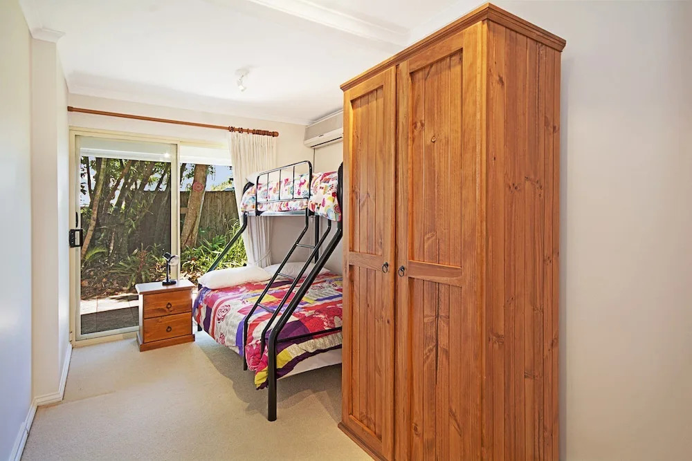 Tropical 5 bedroom family getaway in Noosa Heads