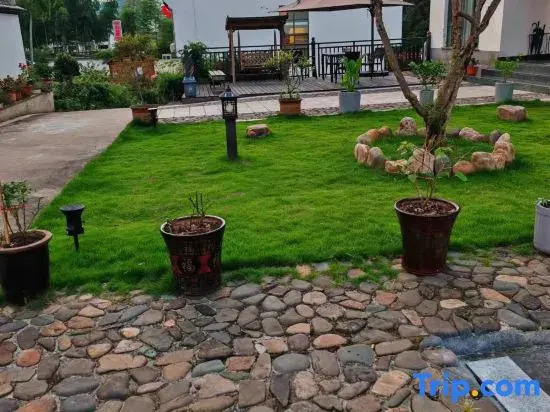 Qingyaxuan Homestay