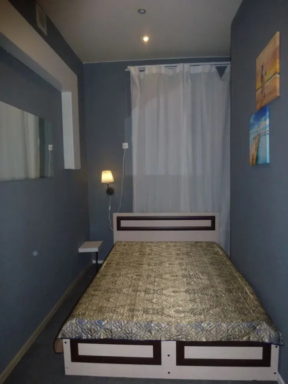4ROOM