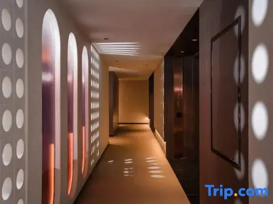 Sanhe Hotel