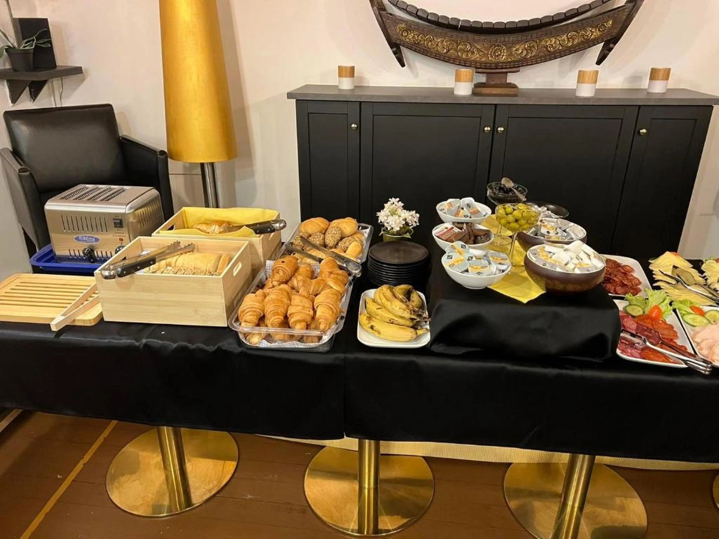 Andrassy Thai Hotel