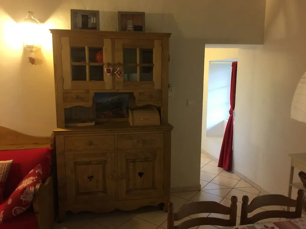 appartement gentiane 4personnes dans gite "la maison daugustin" classé 3 étoiles,la tour,73530 st jean darves
