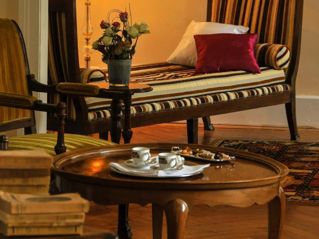 Logis Hôtel Restaurant Château Bellevue