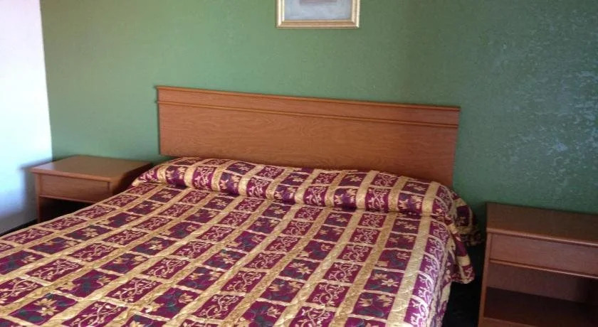 Royal Inn Motel
