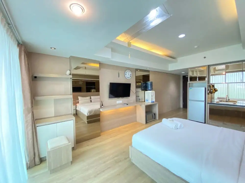 Spacious Studio Room At Tamansari La Grande Apartment Near Bip