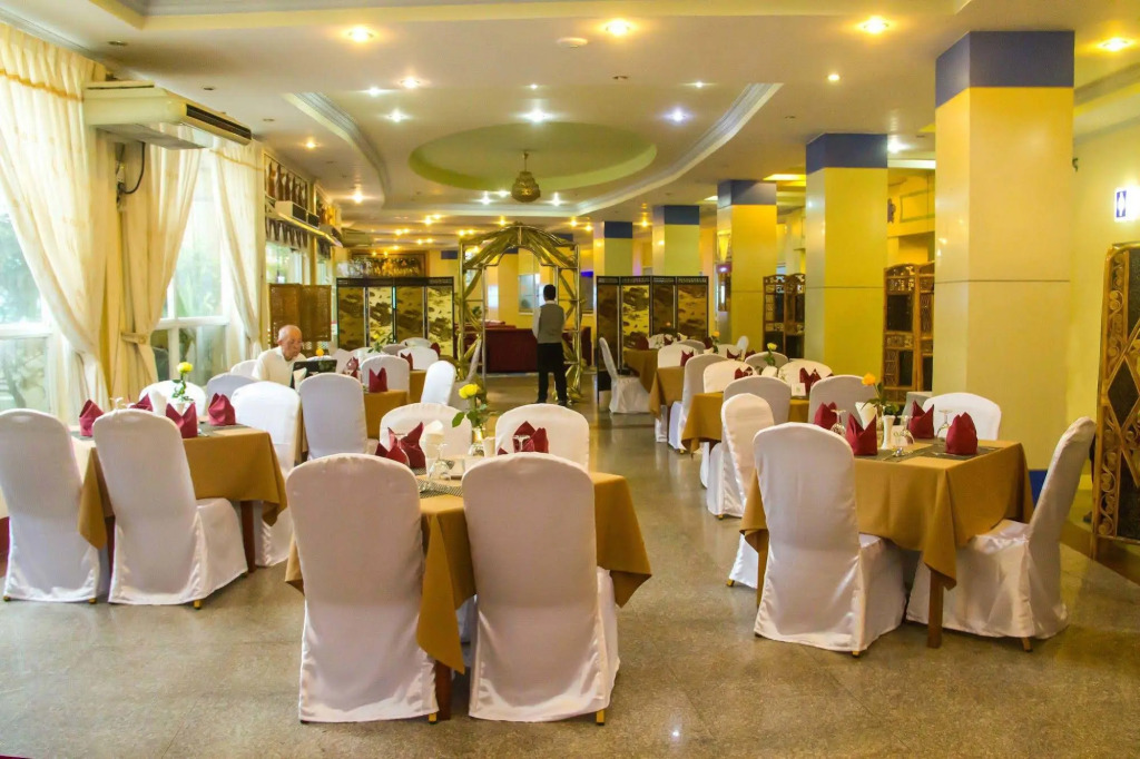 City Golf Resort Hotel