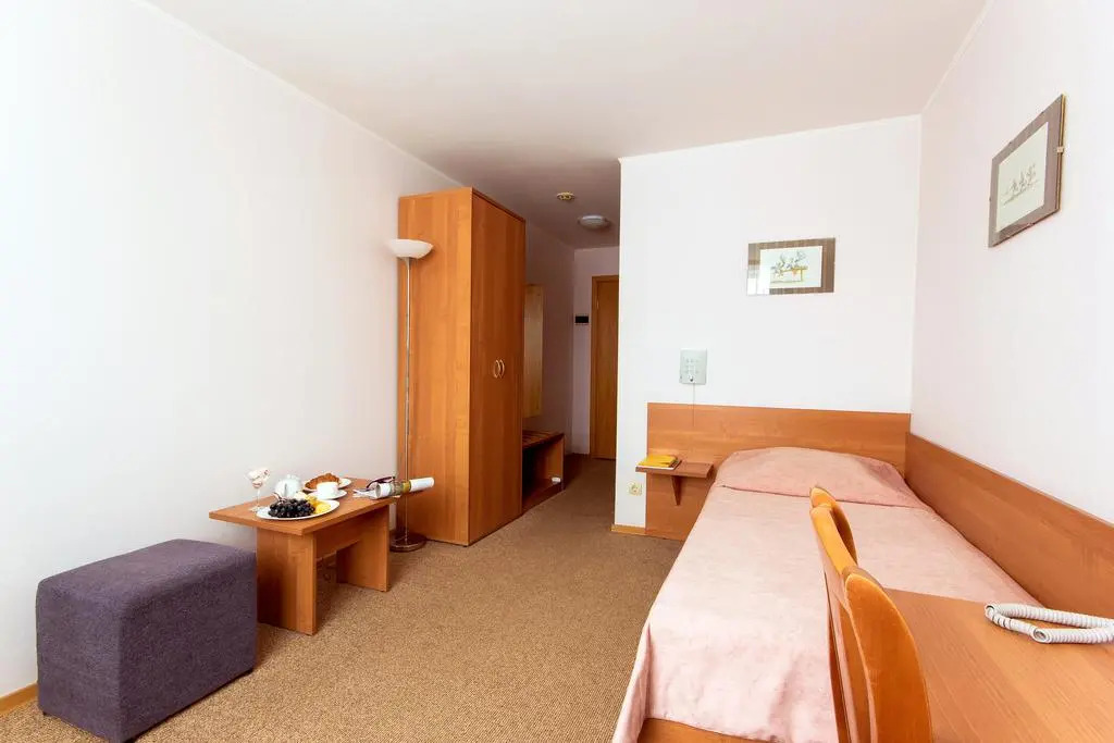 Polyot Hotel