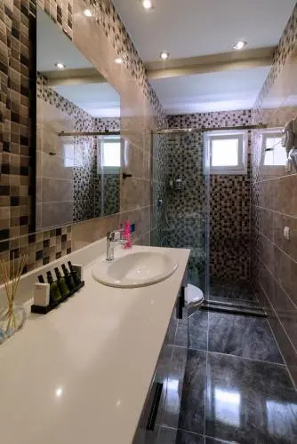 Athens Chic House