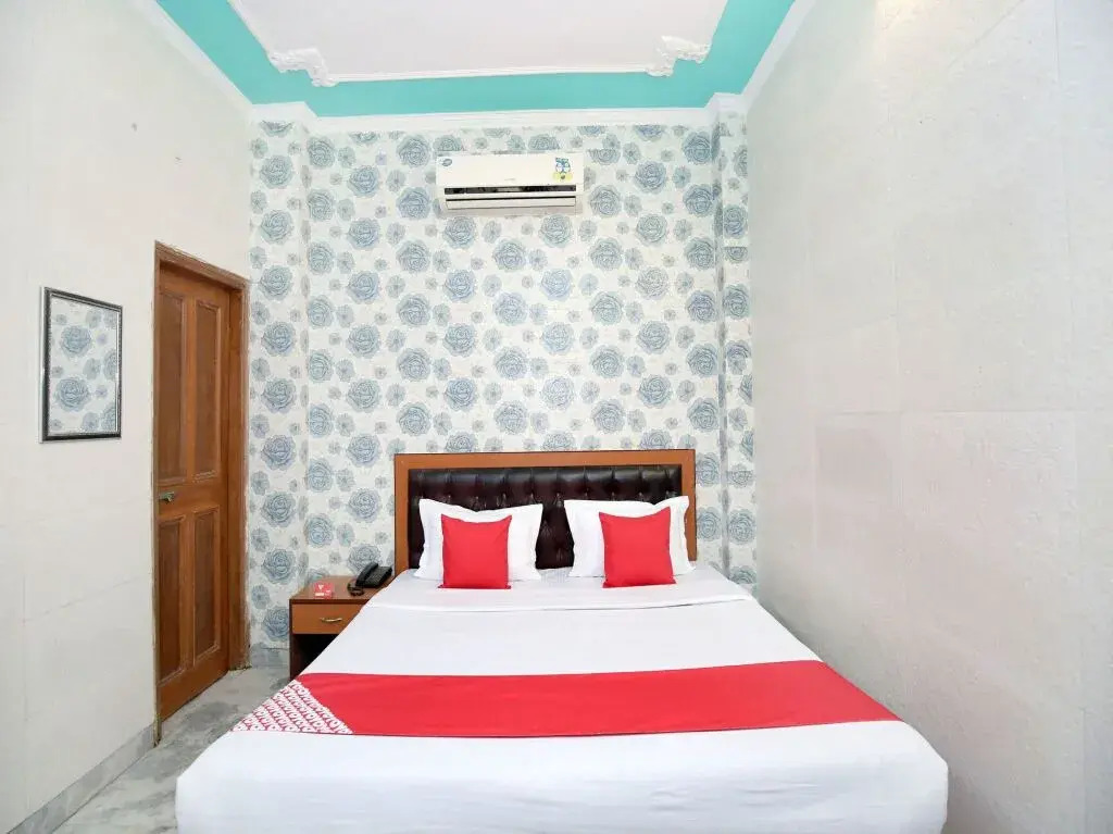 The Golden Palms Hotel & Spa