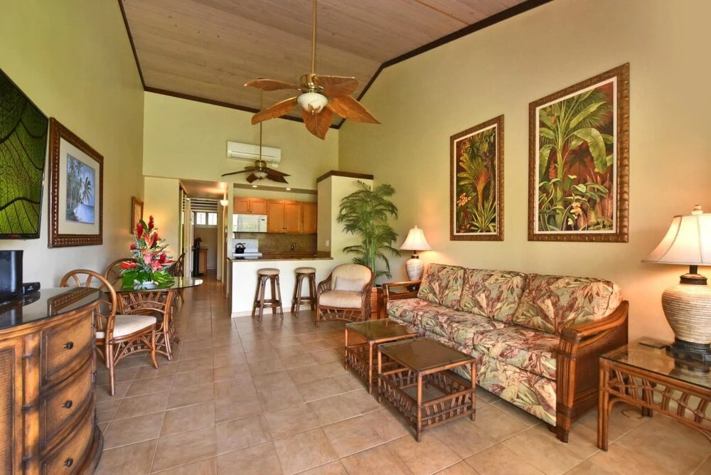 K B M Resorts- Nas-f248 Beautiful 1bd, Ocean-front, Easy Access, Steps to the Ocean!