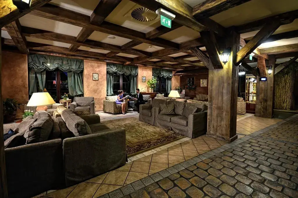 Hotel Zubrówka Bialowieza
