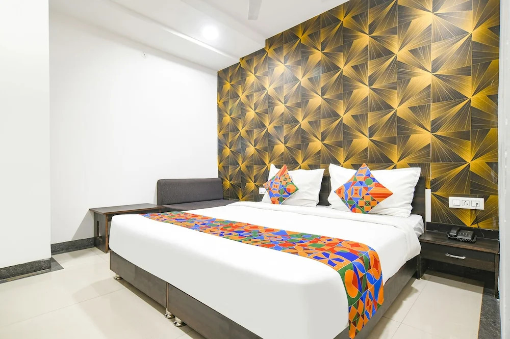 Fabhotel Prime The Euro