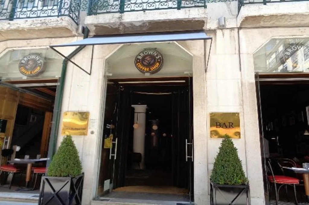 Browns Boutique Hotel