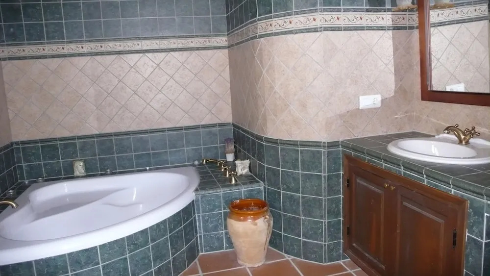 Casa Blanca (2 bed)