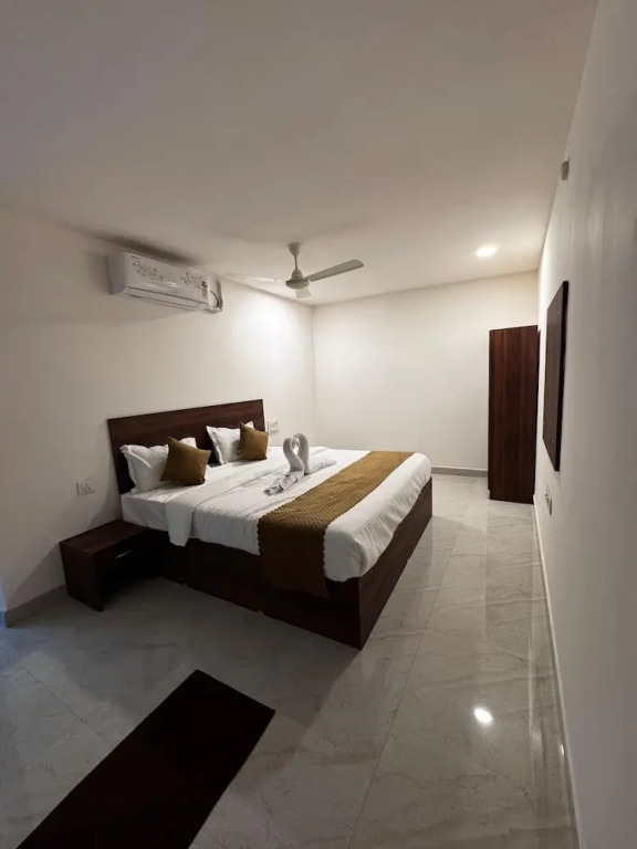Hotel Royal Bliss