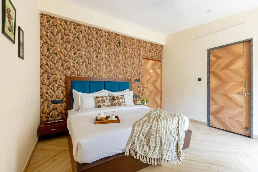 SaffronStays Emalyn