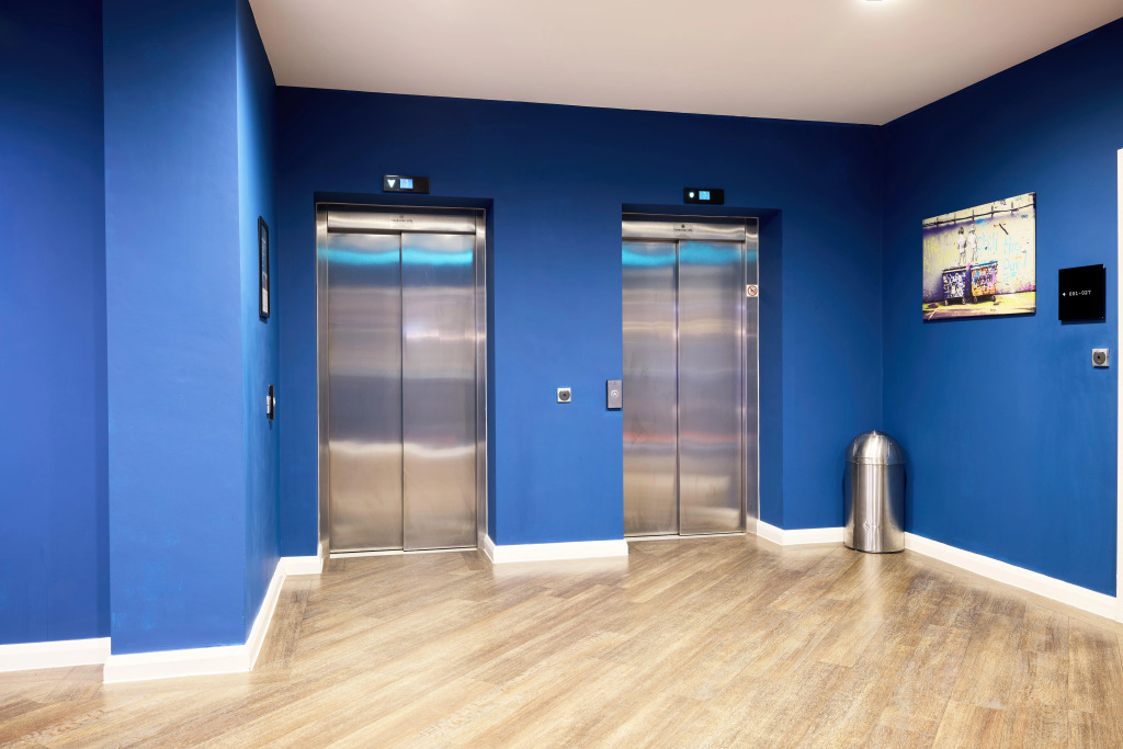 Holiday Inn - the niu, Loom Manchester North by IHG
