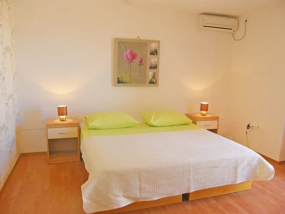 Apartments Rina