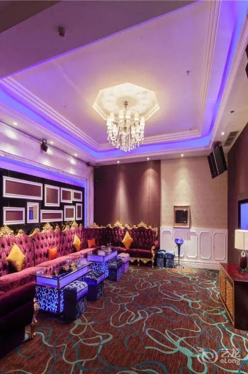 Xinxing Century Hotel