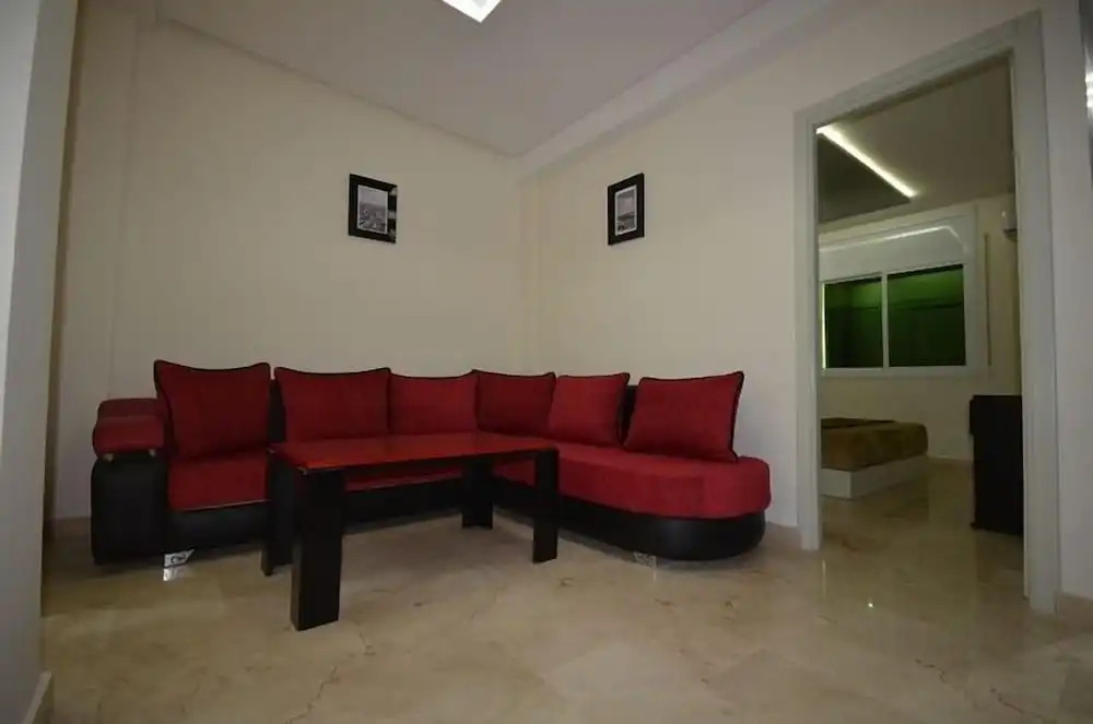 APPARTEMENTS HOTEL PYRAMIDES
