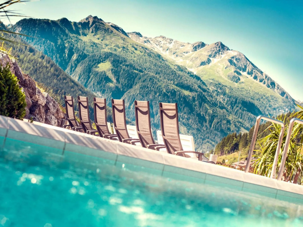 Stunning Holiday Home in Bad Gastein with Sauna