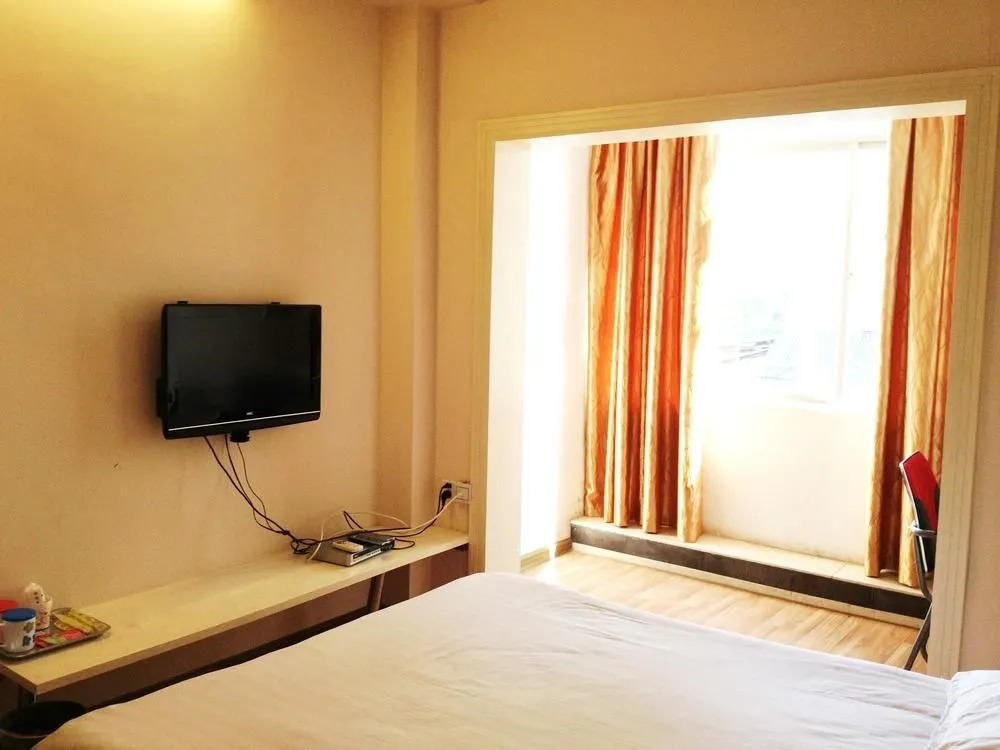 Echarm Hotel Guilin City Center Xiangbi Mountain Scenic Spot