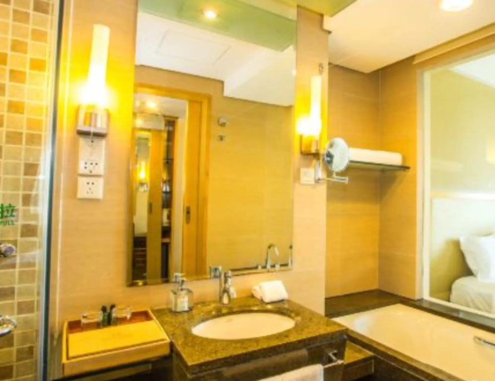 Weihai Haiyue Jianguo Hotel