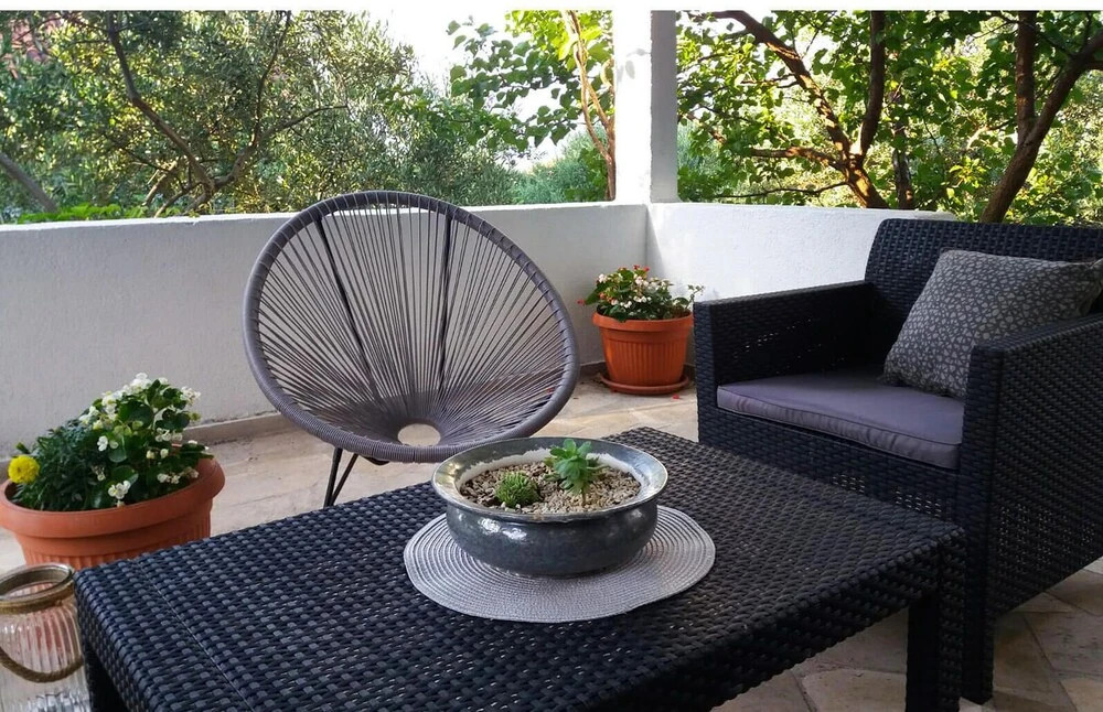 Amazing Apartment in Splitska With 3 Bedrooms and Wifi