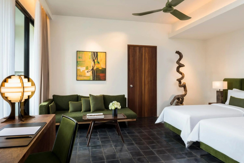 Viroths Hotel